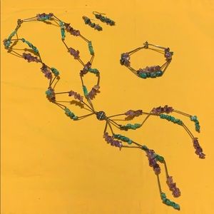 Jewelry set of real stones